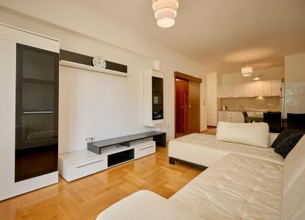 Квартира за 165 000 евро в Бечичи, Черногория