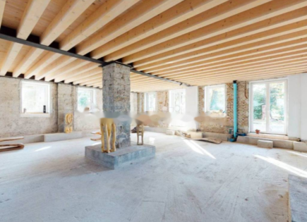 Квартира за 650 000 евро в Гориции, Италия