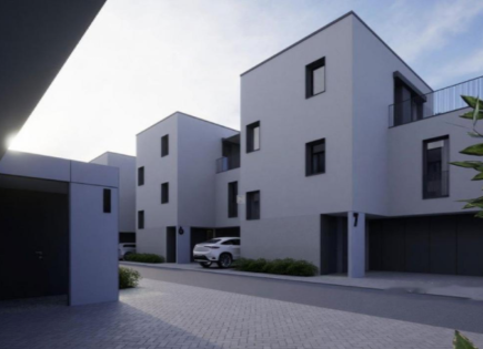 Дом за 1 244 100 евро в Любляне, Словения