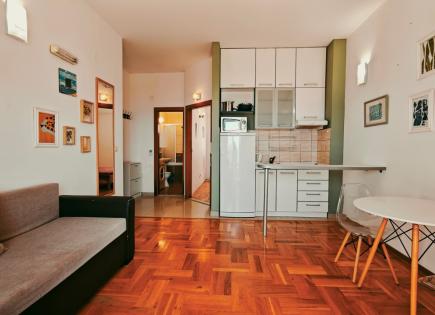 Квартира за 95 000 евро в Бечичи, Черногория