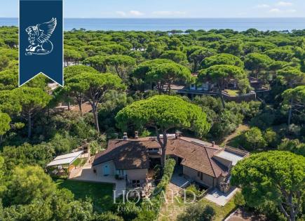 Вилла в Кастильоне-делла-Пеская, Италия (цена по запросу)