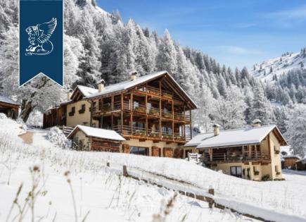 Вилла в Беллуно, Италия (цена по запросу)