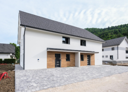 Дом за 379 000 евро в Любляне, Словения