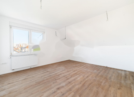 Квартира за 295 000 евро в Любляне, Словения