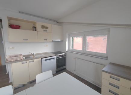 Квартира за 300 000 евро в Любляне, Словения