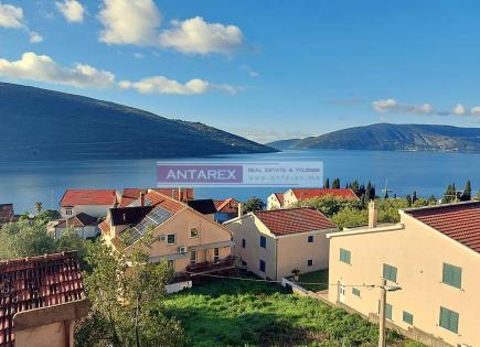 Апартаменты за 137 000 евро в Кумборе, Черногория