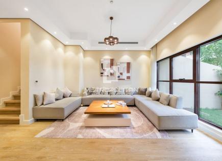 Вилла в Дубае, ОАЭ (цена по запросу)