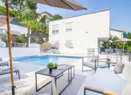 Дом за 1 550 000 евро в Опатии, Хорватия