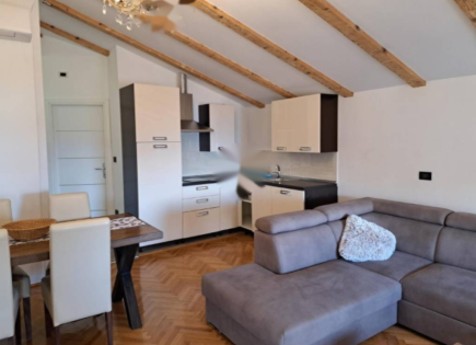 Квартира за 320 000 евро в Опатии, Хорватия