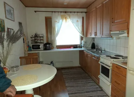 Таунхаус за 13 500 евро в Петтила, Финляндия