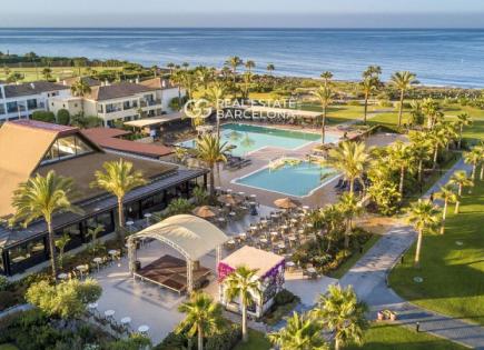 Доходный дом за 140 000 000 евро в Адехе, Испания