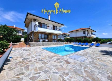 Коттедж за 189 000 евро в Горице, Болгария