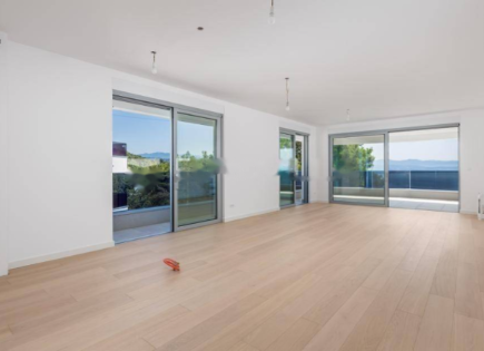 Квартира за 687 400 евро в Опатии, Хорватия