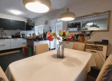 Дом за 590 000 евро в Пиране, Словения