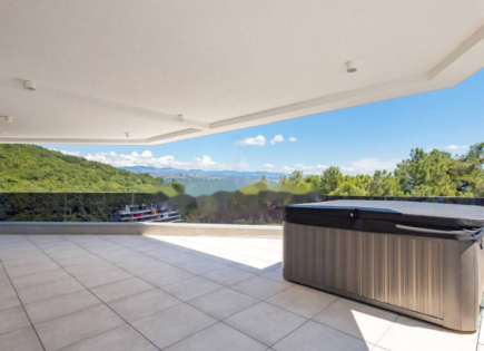 Квартира за 1 696 000 евро в Опатии, Хорватия