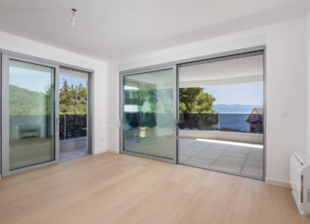 Квартира за 691 300 евро в Опатии, Хорватия