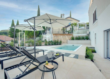 Квартира за 840 000 евро в Опатии, Хорватия