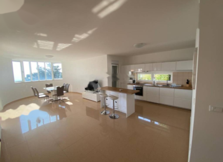 Квартира за 400 000 евро в Опатии, Хорватия