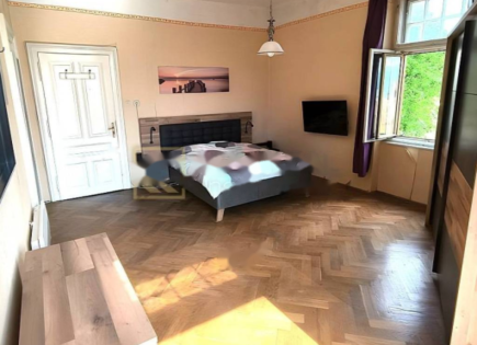 Квартира за 340 000 евро в Опатии, Хорватия