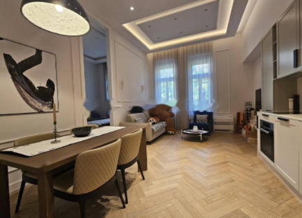 Квартира за 700 000 евро в Опатии, Хорватия