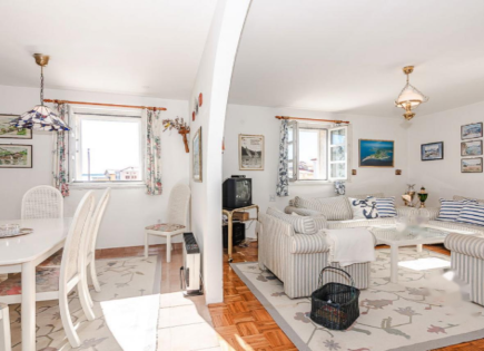 Квартира за 470 000 евро в Пиране, Словения