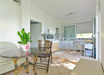 Квартира за 415 000 евро в Опатии, Хорватия