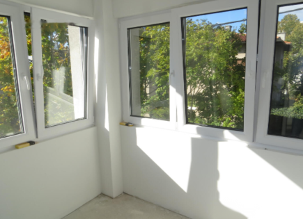 Квартира за 240 000 евро в Сежане, Словения