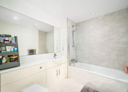 Квартира за 375 000 евро в Лондоне, Великобритания