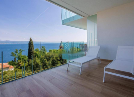 Квартира за 560 000 евро в Опатии, Хорватия