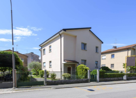 Квартира за 189 000 евро в Гориции, Италия