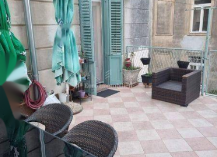 Квартира за 440 000 евро в Опатии, Хорватия