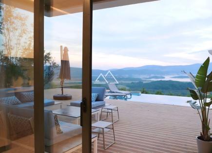 Вилла за 700 000 евро в Тивате, Черногория