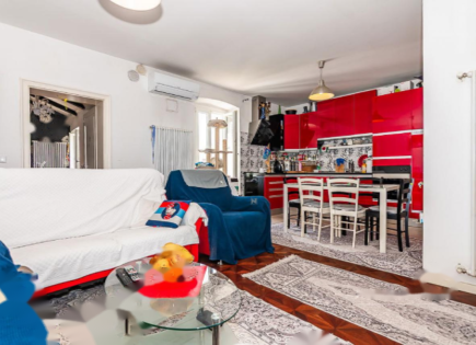 Квартира за 313 000 евро в Копере, Словения