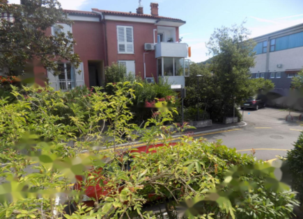 Дом за 675 000 евро в Изоле, Словения