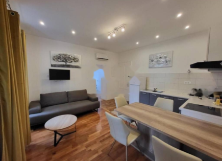 Квартира за 350 000 евро в Опатии, Хорватия