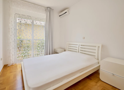 Квартира за 165 000 евро в Бечичи, Черногория