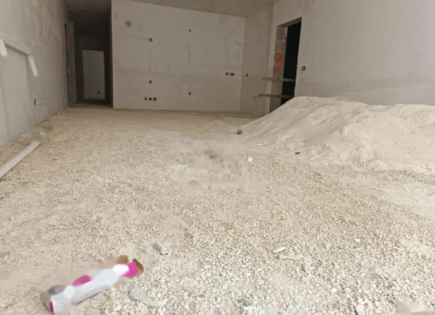 Квартира за 300 000 евро в Ауре, Мальта