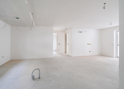 Квартира за 584 000 евро в Любляне, Словения