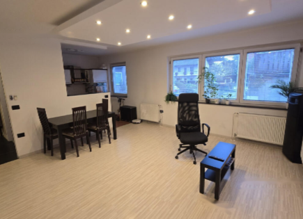 Квартира за 397 000 евро в Любляне, Словения