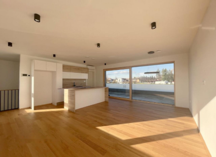 Квартира за 595 000 евро в Любляне, Словения