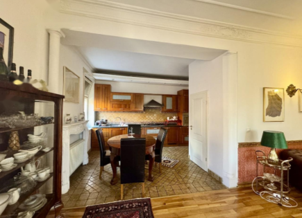 Квартира за 649 000 евро в Любляне, Словения