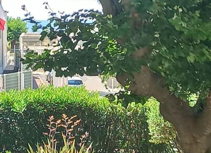 Апартаменты за 348 000 евро в Каннах, Франция