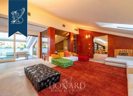 Апартаменты в Милане, Италия (цена по запросу)