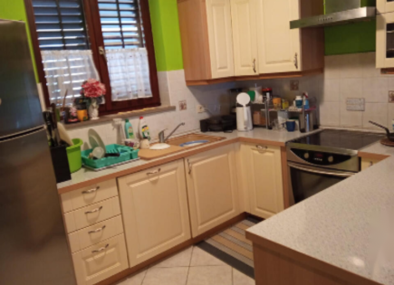 Дом за 750 000 евро в Изоле, Словения