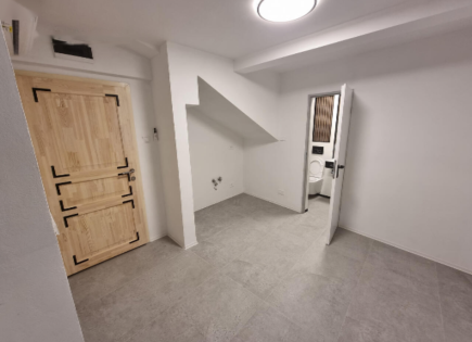 Квартира за 104 000 евро в Пиране, Словения