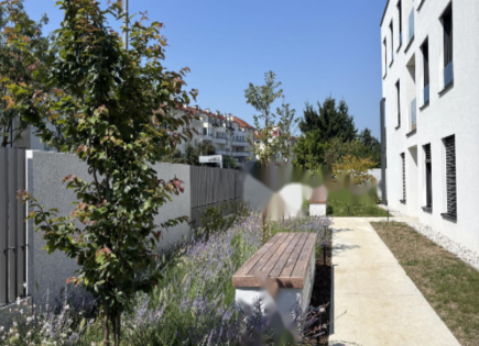 Квартира за 698 500 евро в Любляне, Словения