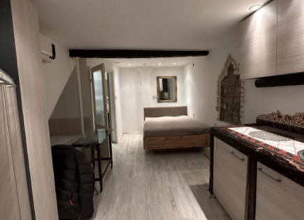 Квартира за 110 000 евро в Пиране, Словения