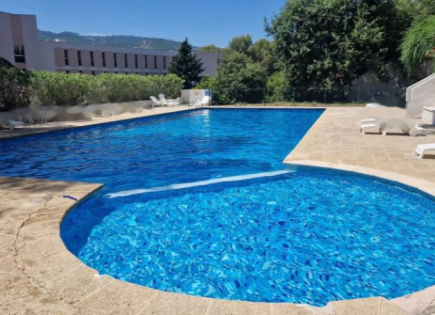 Квартира за 162 750 евро в Каннах, Франция