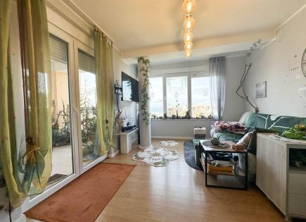 Квартира за 210 000 евро в Добра Воде, Черногория