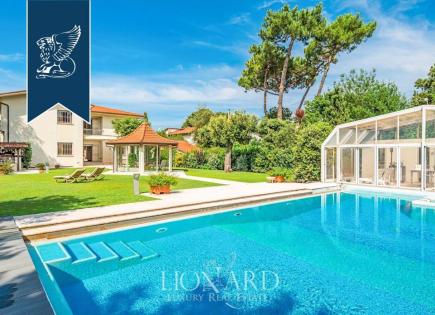 Вилла за 10 500 000 евро в Форте деи Марми, Италия